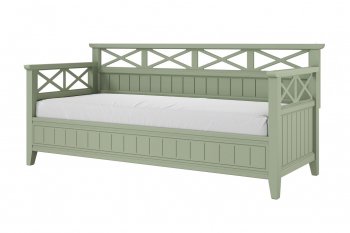 Кровать из массива Амелия зеленый самшит (БМ) в Нижних Сергах - nizhnie-sergi.mebel-e96.ru