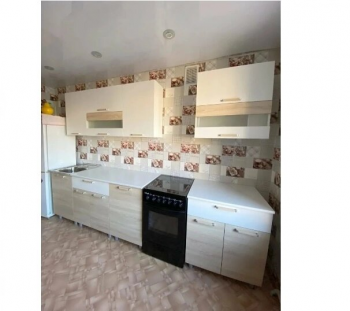 Кухонный гарнитур Айсбери 2400 мм (БТС) в Нижних Сергах - nizhnie-sergi.mebel-e96.ru
