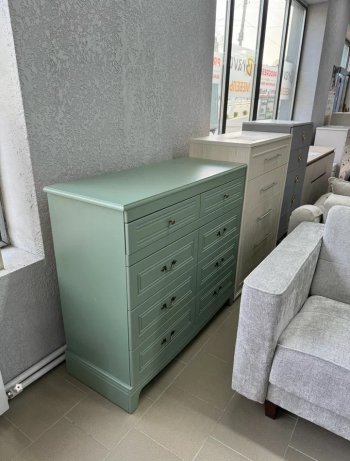 Комод 8 ящиков Лорето, зеленый самшит (БМ) в Нижних Сергах - nizhnie-sergi.mebel-e96.ru